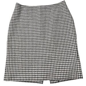 WHITE HOUSE BLACK MARKET Black White Houndstooth Lined Pencil Skirt Size 0